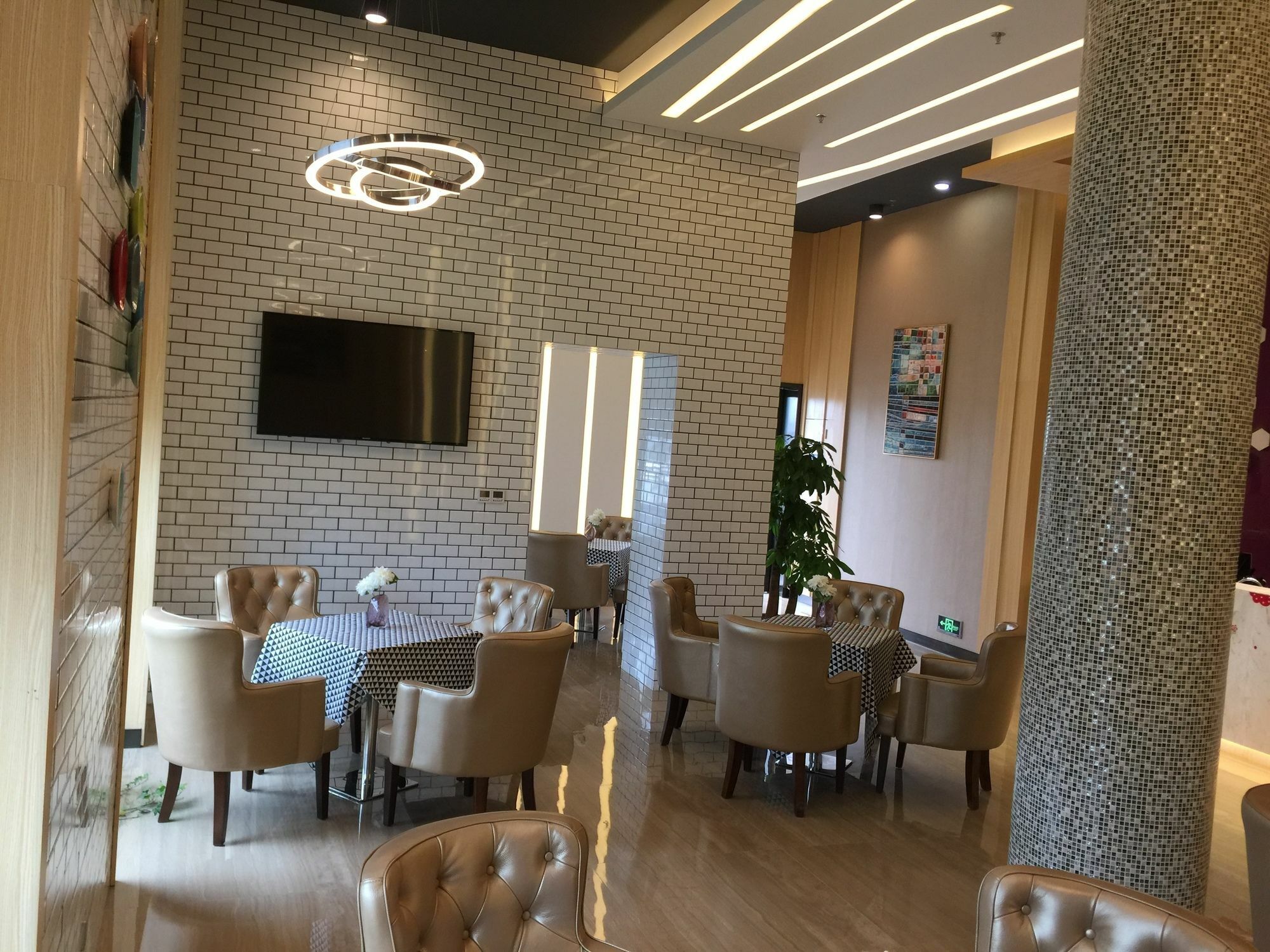 Huangxing Ibis Styles Changsha Intl Exhibition Ctr מראה חיצוני תמונה